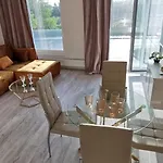 Flou Premium Z Parkingiem, Plaza 700m Apartament